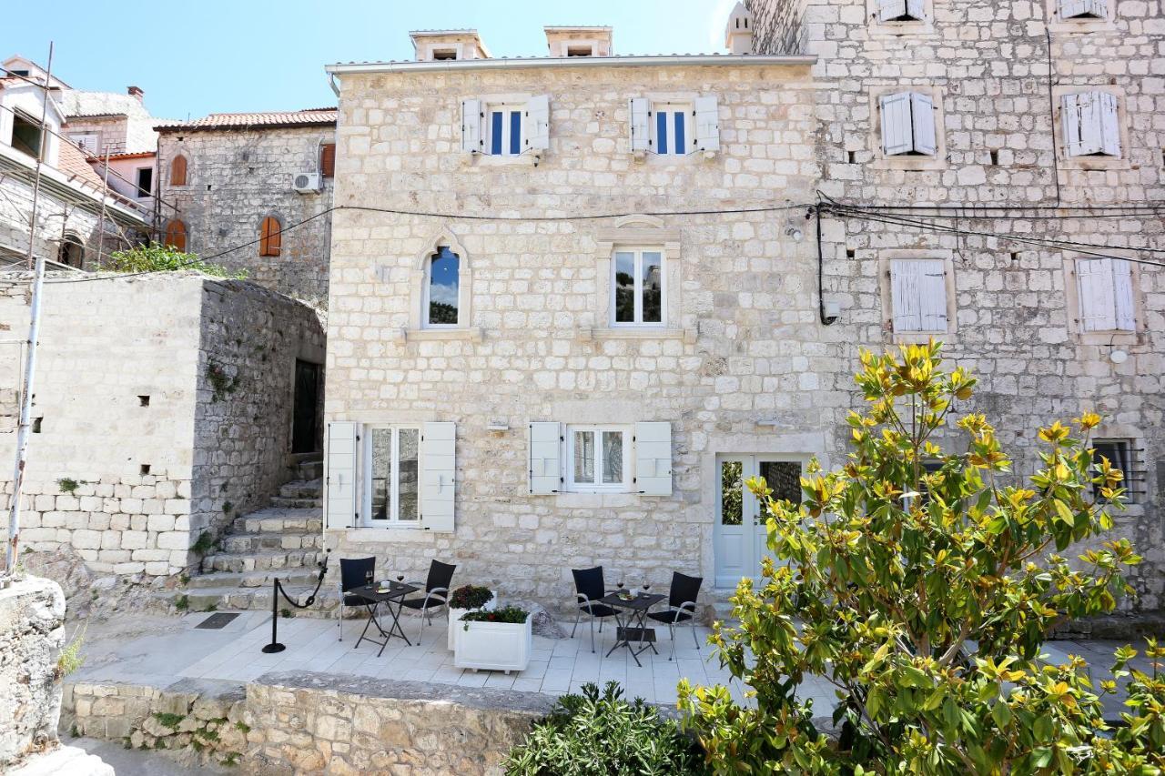 History Hvar Design Heritage Gostinjska kuća Hvar Town